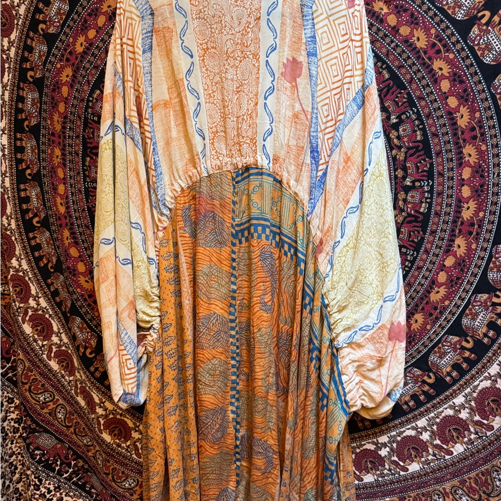 Beautiful Sherbet colored Kantha Bae Eclipse Dress - Picture 3 of 3